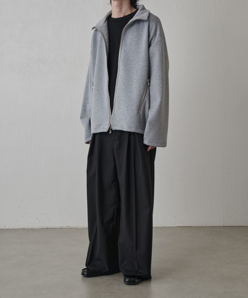Lui's（ルイス）の「リラックス スタンドブルゾン（スウェット・メンズ・グレー/ブラック/ネイビー/ライトグレー・S/M）」の15枚目の写真