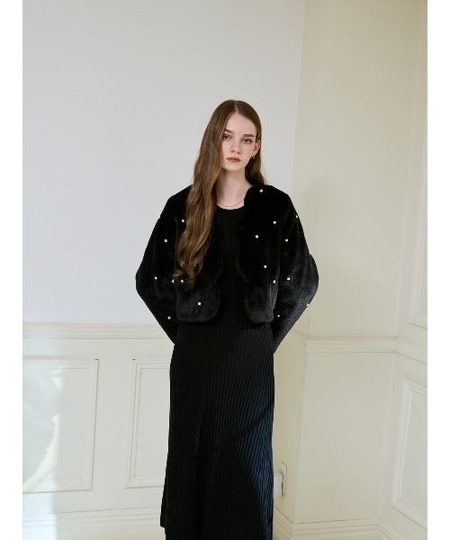 スカラカラーパールスタッズファージャケット（その他アウター）｜EIMY