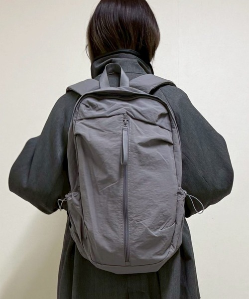 Scrap Book（スクラップブック）の「【Scrap Book】センタージップナイロンリュック（バックパック/リュック・レディース・ブラック/グレー・FREE）」の10枚目の写真
