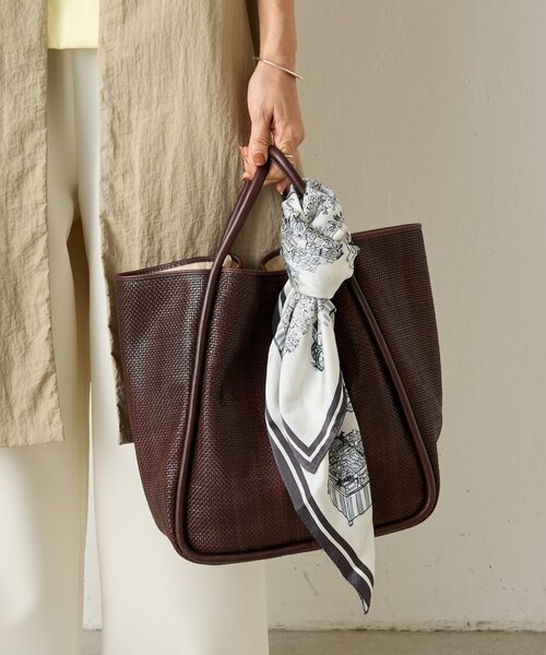 BEARDSLEY（ビアズリー）の「《dragon》レザートートバッグ（トートバッグ・レディース・ブラウン・FREE）」の2枚目の写真