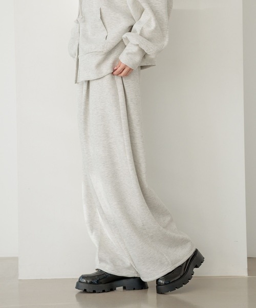 Heather(ヘザー)の「ポンチタックワイドパンツ 642185(スウェットパンツ・レディース・グレー/オートミール・FREE)」の3枚目の写真