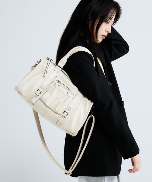 JEANASIS（ジーナシス）の「アンティークステッチボストン/646442（ボストンバッグ・レディース・ブラウン系その他/ブラック/ブルー系その他/オフホワイト・FREE）」の2枚目の写真