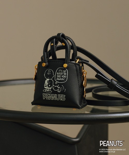 E'POR(エポール)の「【WEB限定/一部店舗限定】【E'POR×PEANUTS】別注 Y BAG Pico(ハンドバッグ・レディース・オフホワイト/ブラック/レッド・FREE)」の1枚目の写真