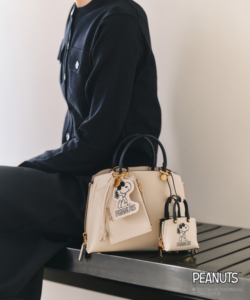 E'POR(エポール)の「【WEB限定/一部店舗限定】【E'POR×PEANUTS】別注 Y BAG Pico(ハンドバッグ・レディース・オフホワイト/ブラック/レッド・FREE)」の8枚目の写真