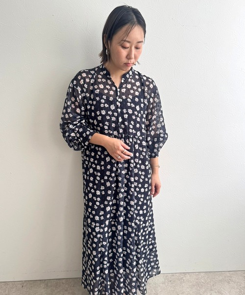LHELBIE（レルビエ）の「【ペチキャミワンピ付き】ラメシフォンフラワーワンピース（ワンピース・レディース・ネイビー/ブラック・M）」の8枚目の写真