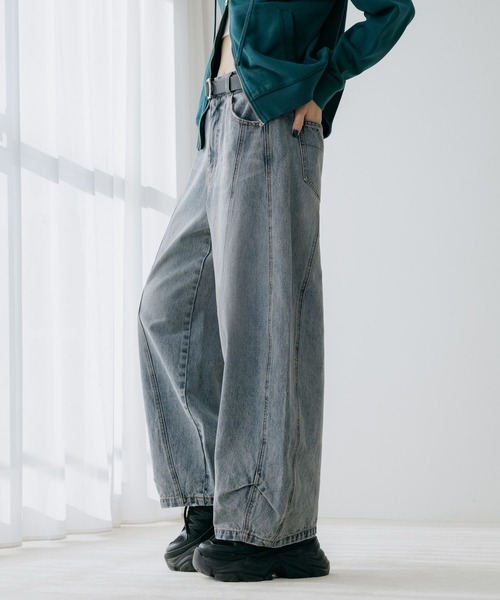 PAGEBOY（ページボーイ）の「タックヘムアソートデニム（デニムパンツ・レディース・ブルー/ブラック・FREE）」の12枚目の写真