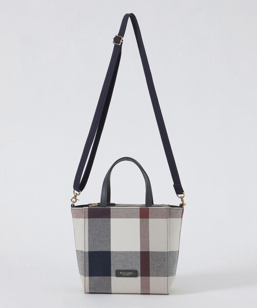 BLUE LABEL CRESTBRIDGE（ブルーレーベルクレストブリッジ）の「クレストブリッジチェックキャンバススクエアミニトート（ショルダーバッグ・レディース・レッド/ベージュ系その他・FREE）」の7枚目の写真