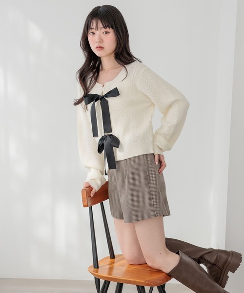 Heather（ヘザー）の「Wリボンケーブルカーディガン　645574（カーディガン/ボレロ・レディース・ブラック/アイボリー/グレー・FREE）」の6枚目の写真