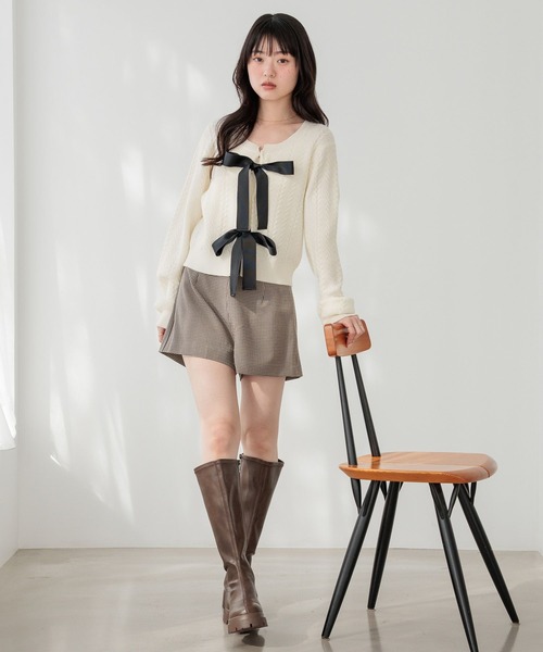 Heather（ヘザー）の「Wリボンケーブルカーディガン　645574（カーディガン/ボレロ・レディース・ブラック/アイボリー/グレー・FREE）」の7枚目の写真