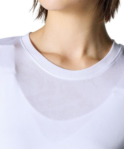 UNDER ARMOUR(アンダーアーマー)の「UAローンチ ジャカード ショートスリーブ Tシャツ(ランニング/レディース)(Tシャツ/カットソー・レディース・ホワイト・S/M/L/XL)」の4枚目の写真