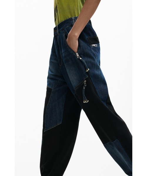 Desigual（デシグアル）の「バイカラーパッチワーク ジップディテールデニムパンツ（デニムパンツ・レディース・ブルー・36/38/40/44/42/34）」の5枚目の写真