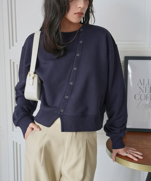 KOBE LETTUCE(コウベレタス)の「アシンメトリースウェットカーディガン(スウェット・レディース・ネイビー/オフホワイト/グレー・M)」の3枚目の写真