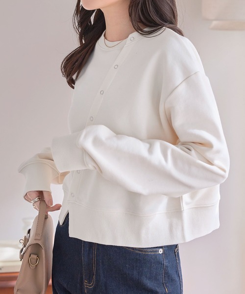 KOBE LETTUCE(コウベレタス)の「アシンメトリースウェットカーディガン(スウェット・レディース・ネイビー/オフホワイト/グレー・M)」の4枚目の写真