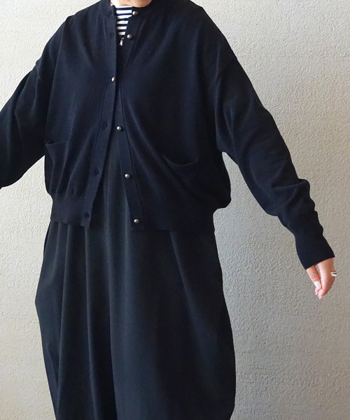 JOURNAL STANDARD LUXE（ジャーナルスタンダード　ラックス）の「ハイツイストテンジク クルーネックカーディガン（ニット/セーター・レディース・ブラック/オレンジ/ブルー/グレー・FREE）」の8枚目の写真