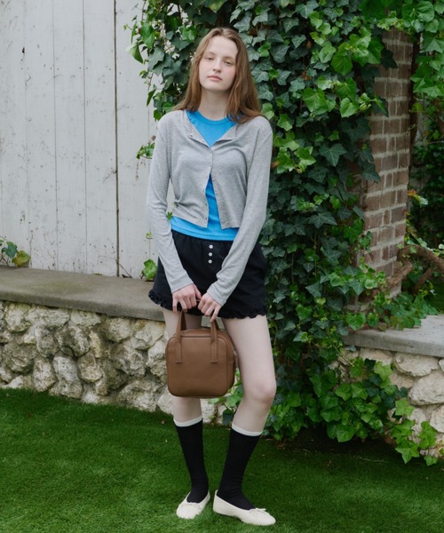 GIUNON(ジウノン)の「smooth square pocket bag / スムーススクエアポケットバッグ(ハンドバッグ・レディース・ブラック/ホワイト/ブラウン・FREE)」の22枚目の写真