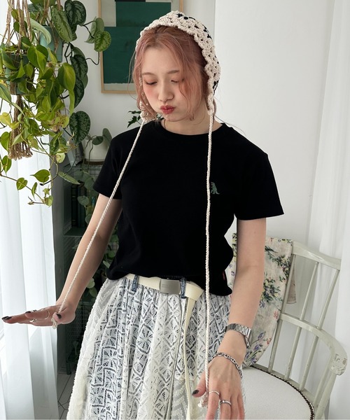 DOUBLE NAME(ダブルネーム)の「フラワークロッシェボンネット(ニットキャップ/ビーニー・レディース・ブラック/ベージュ・FREE)」の5枚目の写真