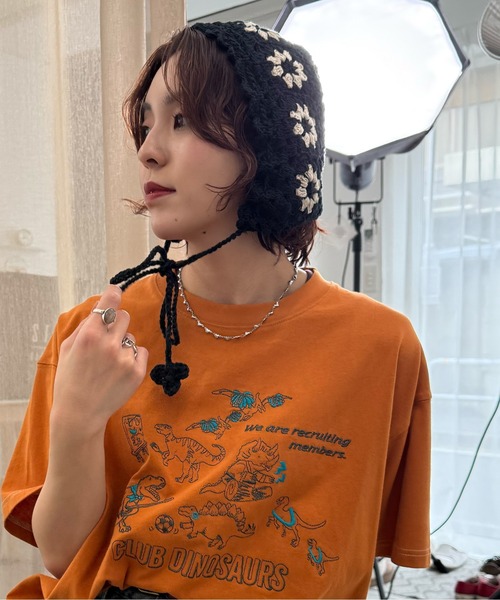 DOUBLE NAME(ダブルネーム)の「フラワークロッシェボンネット(ニットキャップ/ビーニー・レディース・ブラック/ベージュ・FREE)」の9枚目の写真