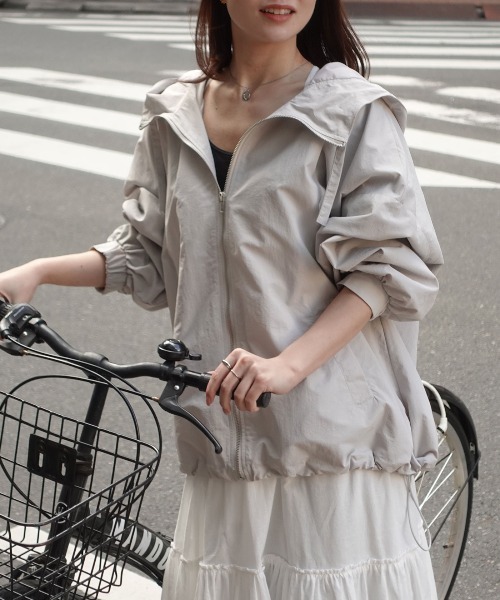 CORNERS（コーナーズ）の「マウンテンパーカー（マウンテンパーカー・レディース・グレー/アイボリー/ブラック/ライトカーキ・M）」の3枚目の写真