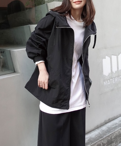 CORNERS（コーナーズ）の「マウンテンパーカー（マウンテンパーカー・レディース・グレー/アイボリー/ブラック/ライトカーキ・M）」の2枚目の写真