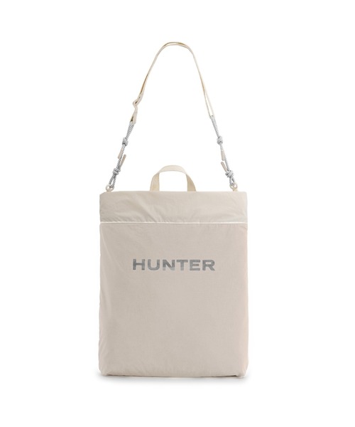 HUNTER(ハンター)の「トラベル マルチファンクション パッカブル トート(トートバッグ・レディース・ホワイト×シルバー/ブラック×シルバー・ONE)」の4枚目の写真