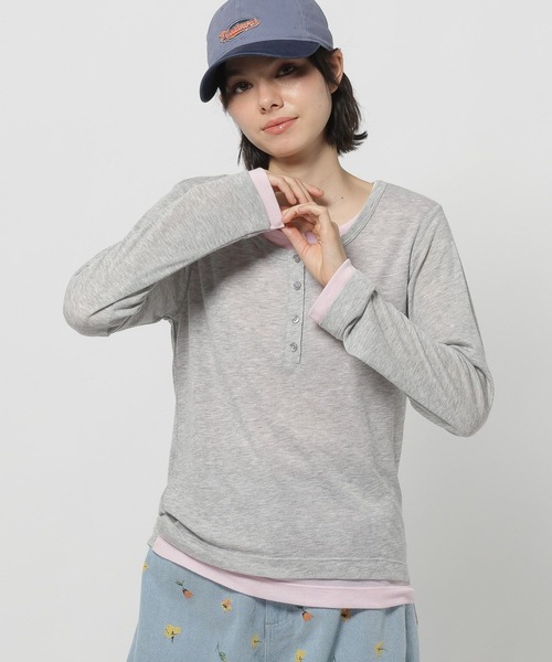 niko and...（ニコアンド）の「ヘンリーネックレイヤードＴシャツ（Tシャツ/カットソー・レディース・ベージュ/ネイビー/グレー/チャコール・FREE）」の21枚目の写真