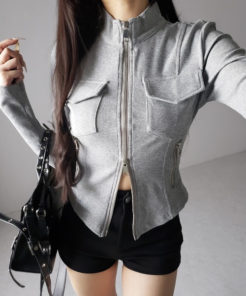 me+em select(ミームセレクト)の「【 2color 】アウトポケットダブルジップスリムリブトップス / out pocket double zip slim ribbed tops(その他トップス・レディース・ブラック/グレー・FREE)」の16枚目の写真