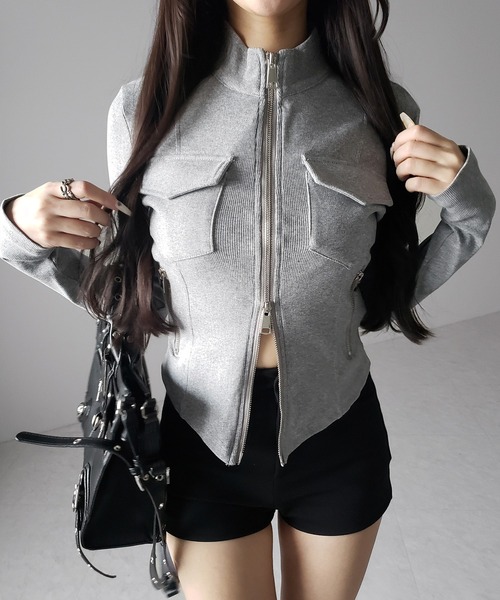 me+em select(ミームセレクト)の「【 2color 】アウトポケットダブルジップスリムリブトップス / out pocket double zip slim ribbed tops(その他トップス・レディース・ブラック/グレー・FREE)」の17枚目の写真