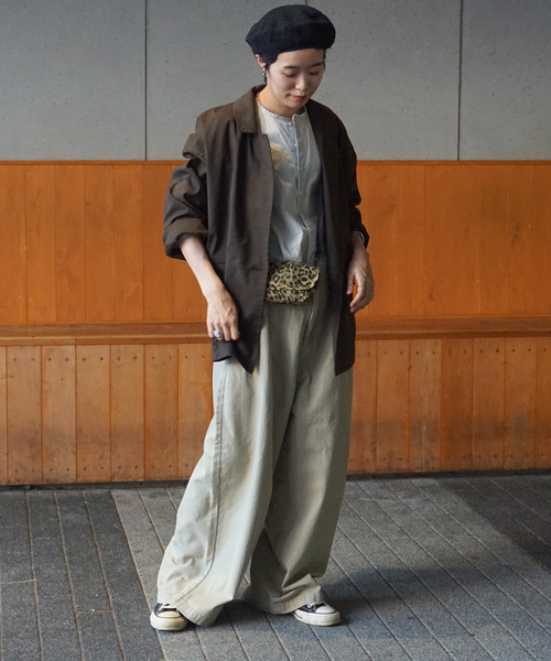 JOURNAL STANDARD LUXE(ジャーナルスタンダード ラックス)の「ラミートロピカルダブルジャケット(テーラードジャケット・レディース・ブラウン系その他/ブラック・FREE)」の11枚目の写真