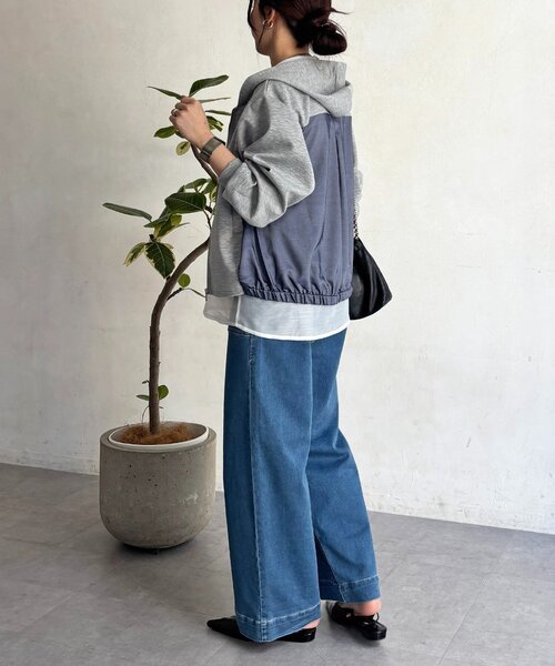 un dix cors（アンディコール）の「異素材バック切替パーカー（パーカー・レディース・ベージュ/ブラック/グレー・FREE）」の7枚目の写真