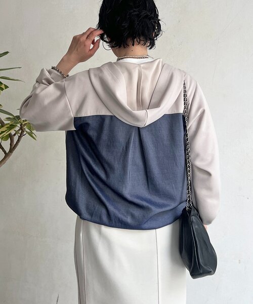 un dix cors（アンディコール）の「異素材バック切替パーカー（パーカー・レディース・ベージュ/ブラック/グレー・FREE）」の15枚目の写真