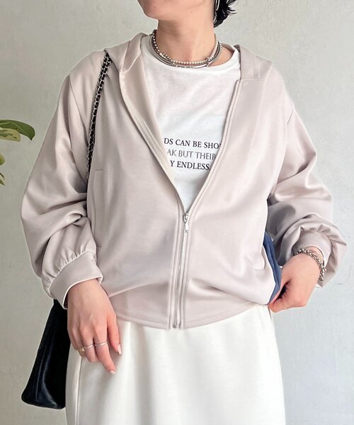 un dix cors（アンディコール）の「異素材バック切替パーカー（パーカー・レディース・ベージュ/ブラック/グレー・FREE）」の22枚目の写真