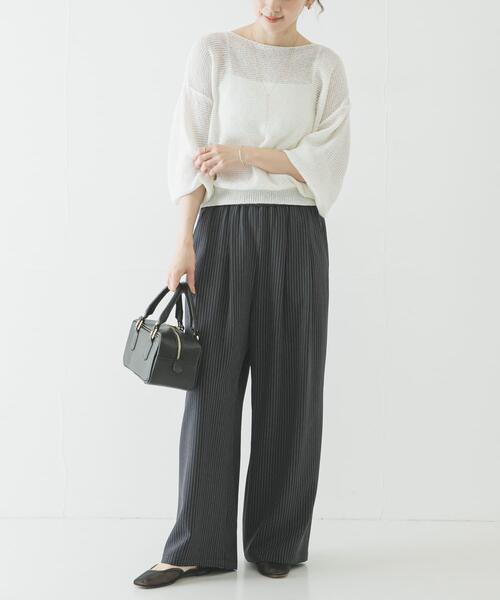 URBAN RESEARCH（アーバンリサーチ）の「『3サイズ展開』『イージーケア』タックギャザーストレートパンツ（その他パンツ・レディース・ベージュ/ブラウン/チャコールグレー/ストライプ・36/40/38）」の21枚目の写真