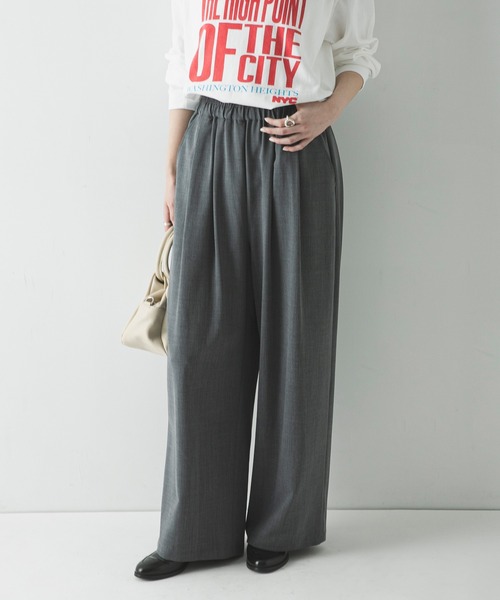 URBAN RESEARCH(アーバンリサーチ)の「タックギャザーストレートパンツ(その他パンツ・レディース・ベージュ/ブラウン/チャコールグレー/ストライプ・36/40/38)」の5枚目の写真