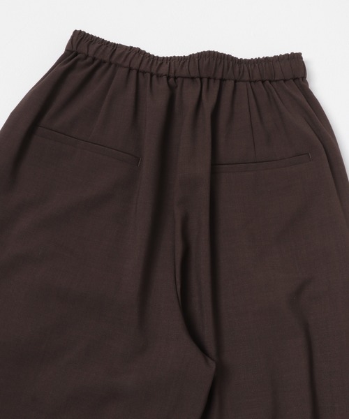 URBAN RESEARCH(アーバンリサーチ)の「タックギャザーストレートパンツ(その他パンツ・レディース・ベージュ/ブラウン/チャコールグレー/ストライプ・36/40/38)」の19枚目の写真