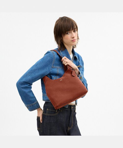 COACH（コーチ）の「ブルックリン ショルダー バッグ 28（ショルダーバッグ・レディース・ブラウン系その他・ONE）」の9枚目の写真