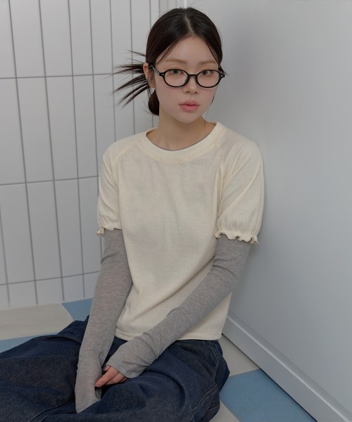 UNE MANSION（ユヌマンション）の「【UNE ORIGINAL】ショルダーパフフリルリブ半袖Tシャツ（Tシャツ/カットソー・レディース・クリーム/グレー/ブラック・FREE）」の3枚目の写真