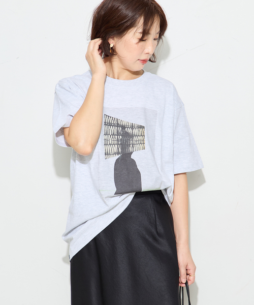 journal standard L'essage(ジャーナルスタンダードレサージュ)の「POETMEETS DUBWISE KJLW COLLAGE02 Tシャツ(Tシャツ/カットソー・レディース・グレー/ホワイト・FREE)」の7枚目の写真