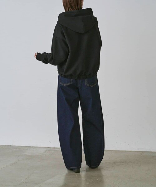goocy(グーシー)の「【セットアップ対応】ショートカンガルーポケットパーカー(Tシャツ/カットソー・レディース・ブラック/チャコールグレー/グレー・FREE)」の7枚目の写真