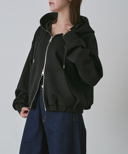 goocy(グーシー)の「【セットアップ対応】ショートカンガルーポケットパーカー(Tシャツ/カットソー・レディース・ブラック/チャコールグレー/グレー・FREE)」の9枚目の写真