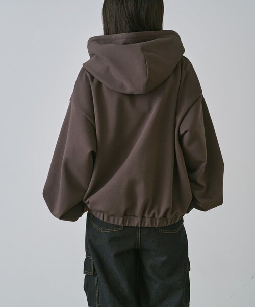 goocy(グーシー)の「【セットアップ対応】ショートカンガルーポケットパーカー(Tシャツ/カットソー・レディース・ブラック/チャコールグレー/グレー・FREE)」の19枚目の写真