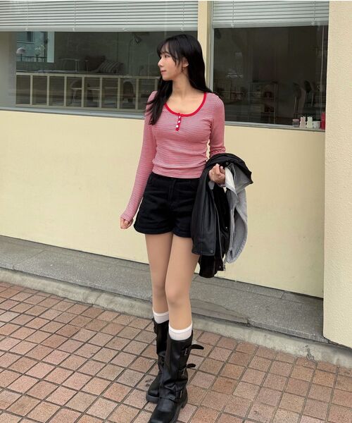 MELLOTORY(メロートリー)の「ストライプコンビボタンTシャツ (2カラー)(Tシャツ/カットソー・レディース・グレー/レッド・FREE)」の12枚目の写真