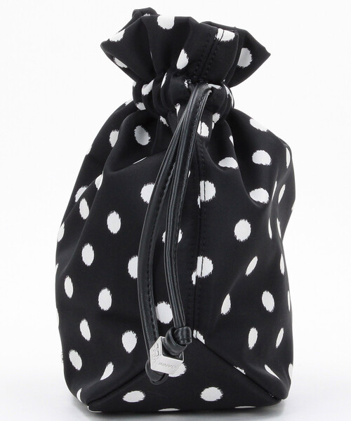 GANNI(ガニー)の「GANNI/ガニー Pouch Printed Nylon / B3010068 / ドット柄 ナイロン キンチャク ミニバッグ(ハンドバッグ・レディース・ブラック・ONE SIZE)」の2枚目の写真