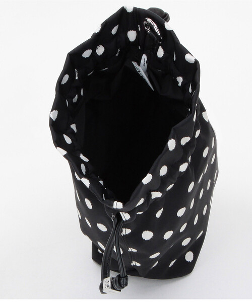 GANNI(ガニー)の「GANNI/ガニー Pouch Printed Nylon / B3010068 / ドット柄 ナイロン キンチャク ミニバッグ(ハンドバッグ・レディース・ブラック・ONE SIZE)」の7枚目の写真