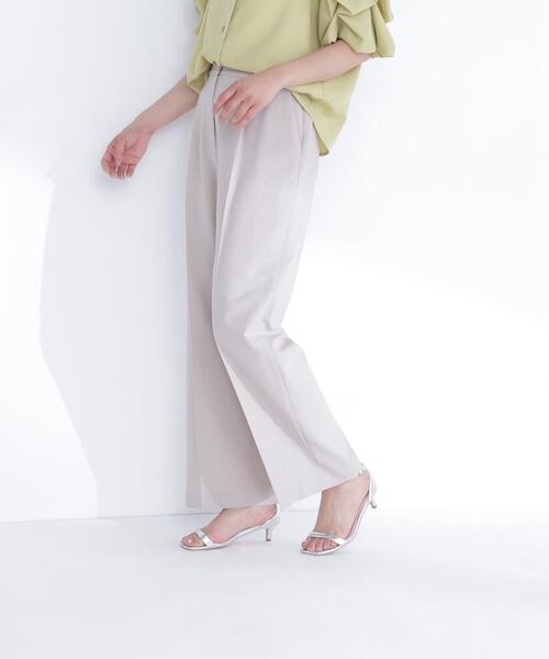 NATURAL BEAUTY BASIC(ナチュラルビューティーベーシック)の「リネンライクタックワイドパンツ(その他パンツ・レディース・ベージュ/ネイビー・MEDIUM/SMALL)」の17枚目の写真