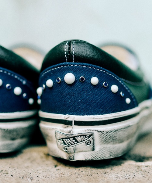 VANS(バンズ)の「LX CLASSIC SLIP-ON 98 VN000D9PIND(スリッポン・メンズ・ブルー・6/11/5h/6h/10h/9h/8h/7h/7/9/10/8/5/12)」の7枚目の写真