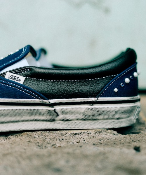 VANS(バンズ)の「LX CLASSIC SLIP-ON 98 VN000D9PIND(スリッポン・メンズ・ブルー・6/11/5h/6h/10h/9h/8h/7h/7/9/10/8/5/12)」の4枚目の写真