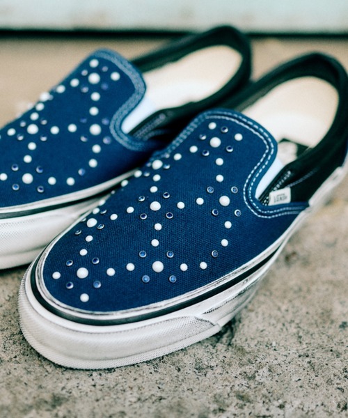 VANS(バンズ)の「LX CLASSIC SLIP-ON 98 VN000D9PIND(スリッポン・メンズ・ブルー・6/11/5h/6h/10h/9h/8h/7h/7/9/10/8/5/12)」の5枚目の写真