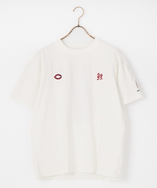 JEANS FACTORY （ジーンズファクトリー）の「[広島東洋カープ×JEANS FACTORY] バック刺繍ロゴ コラボレーションTシャツ【追加】（Tシャツ/カットソー・レディース・ホワイト/ホワイト系その他/レッド系その他/レッド・XL/L/M/S）」の16枚目の写真