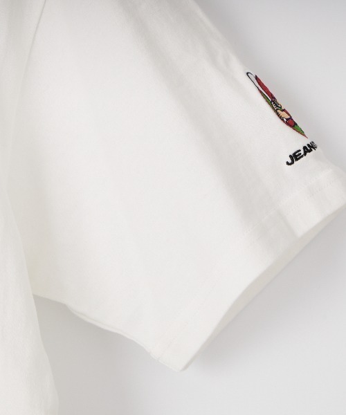 JEANS FACTORY （ジーンズファクトリー）の「[広島東洋カープ×JEANS FACTORY] バック刺繍ロゴ コラボレーションTシャツ【追加】（Tシャツ/カットソー・レディース・ホワイト/ホワイト系その他/レッド系その他/レッド・XL/L/M/S）」の21枚目の写真