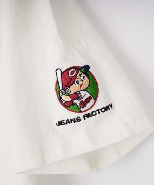 JEANS FACTORY （ジーンズファクトリー）の「[広島東洋カープ×JEANS FACTORY] バック刺繍ロゴ コラボレーションTシャツ【追加】（Tシャツ/カットソー・レディース・ホワイト/ホワイト系その他/レッド系その他/レッド・XL/L/M/S）」の22枚目の写真